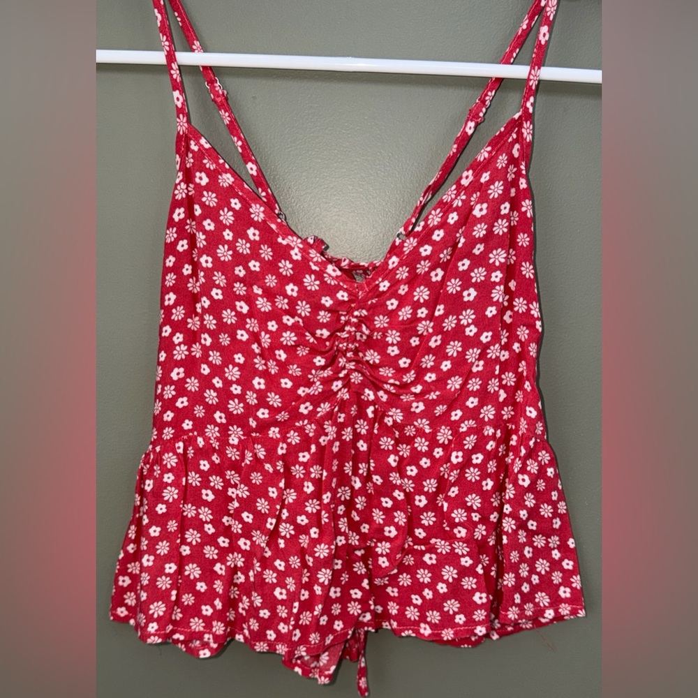 La Hearts Red Floral Cami Tank Top with adjustable straps sz Small